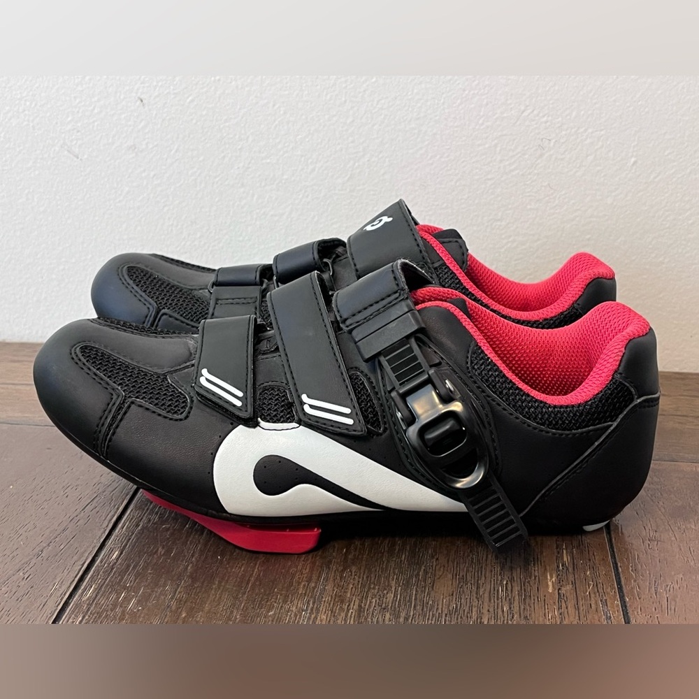 Peloton Black Cycling Shoes with Pink Lining